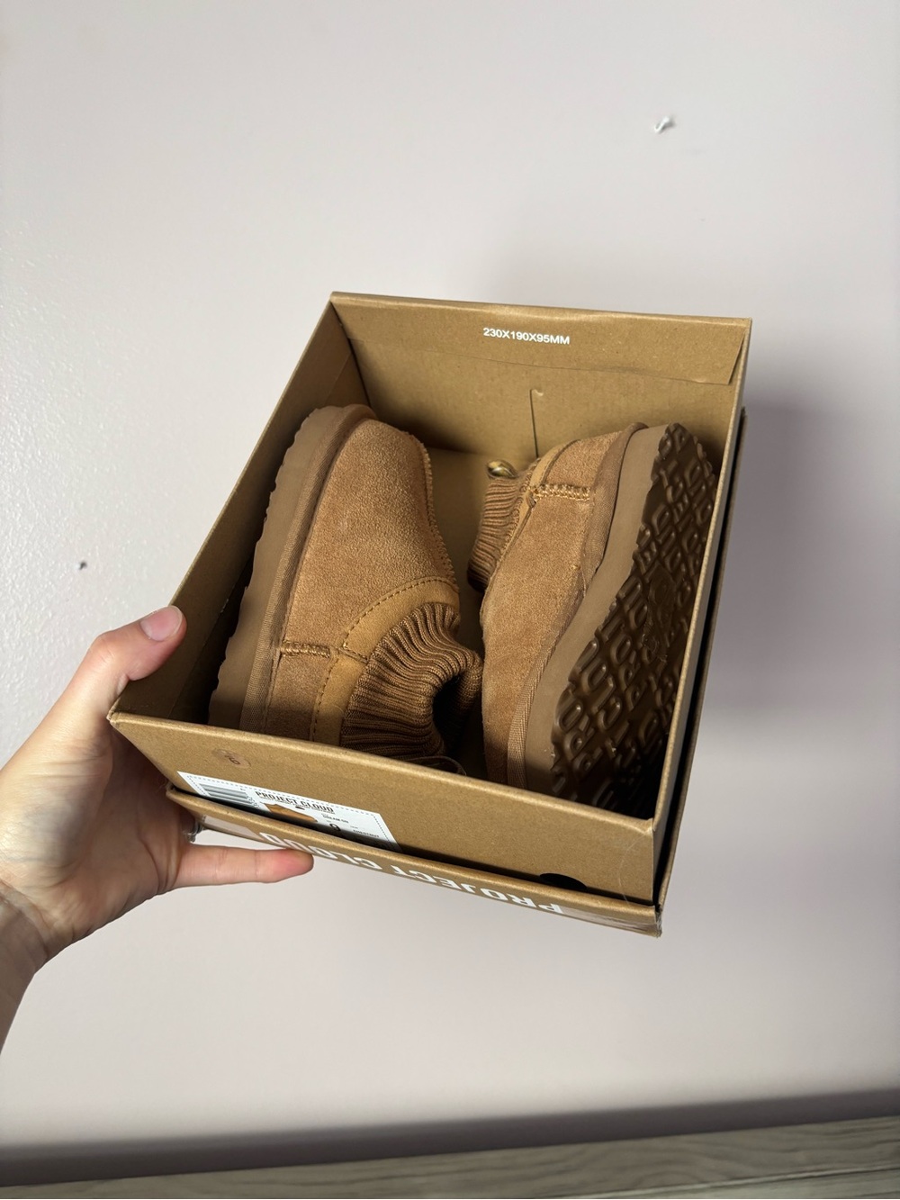 Kids Slip-On Suede Boots in Chestnut